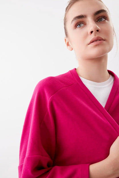 BAT SLEEVE KNITTED CARDIGAN