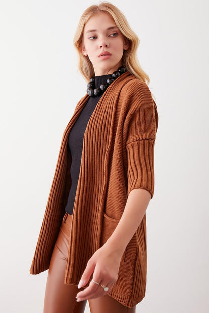 BAT SLEEVE LOOSE KNITTED CARDIGAN
