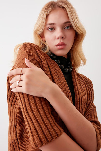 BAT SLEEVE LOOSE KNITTED CARDIGAN