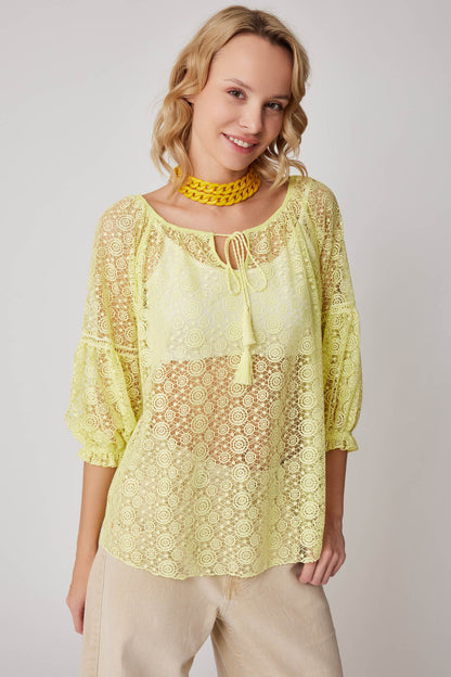 HALF-SLEEVE TRANSPARENT BLOUSE