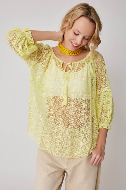 HALF-SLEEVE TRANSPARENT BLOUSE