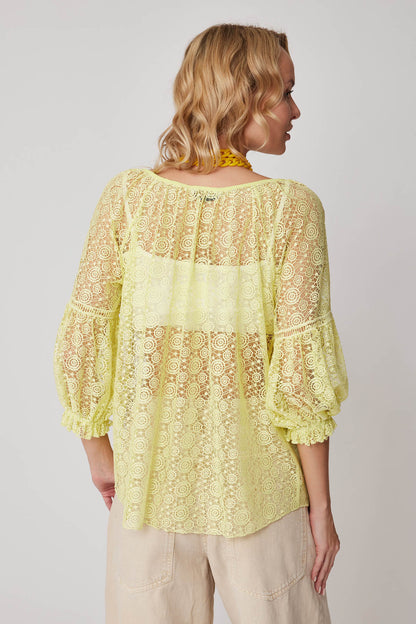 HALF-SLEEVE TRANSPARENT BLOUSE