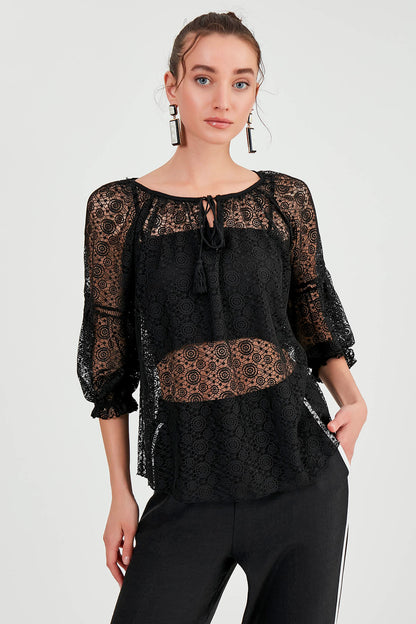 HALF-SLEEVE TRANSPARENT BLOUSE