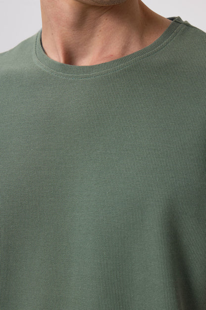 Textured Green Surface Comfort Fit Basic Men's T-Shirt - 88436