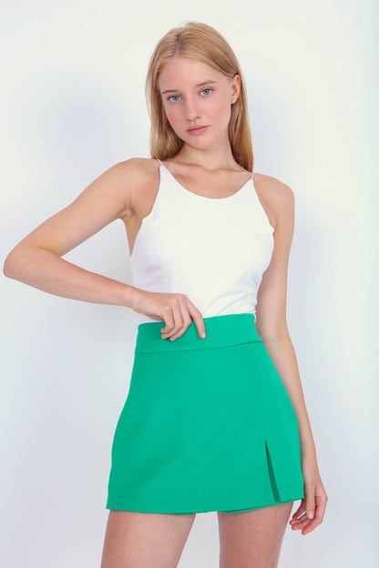 SPLIT UP SHORTS SKIRT