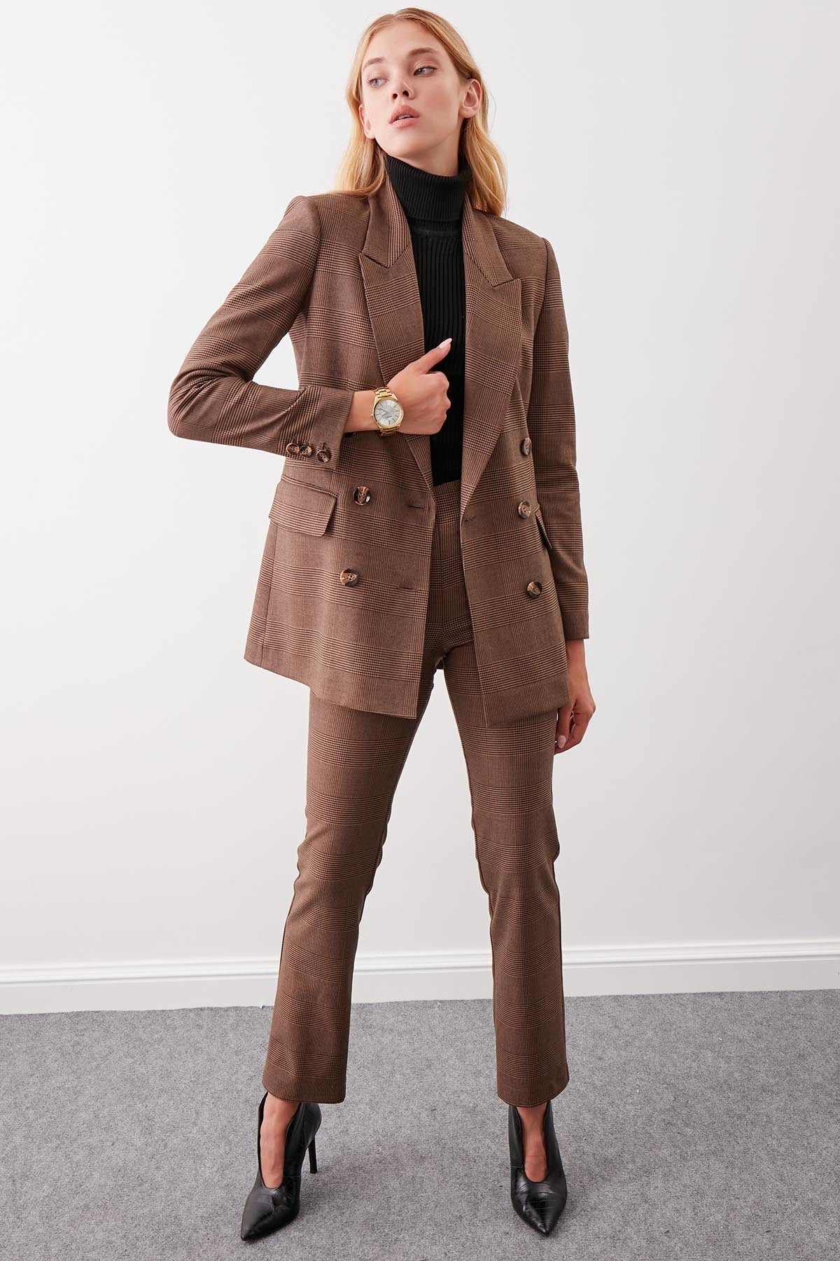DOUBLE BREASTED JACKET