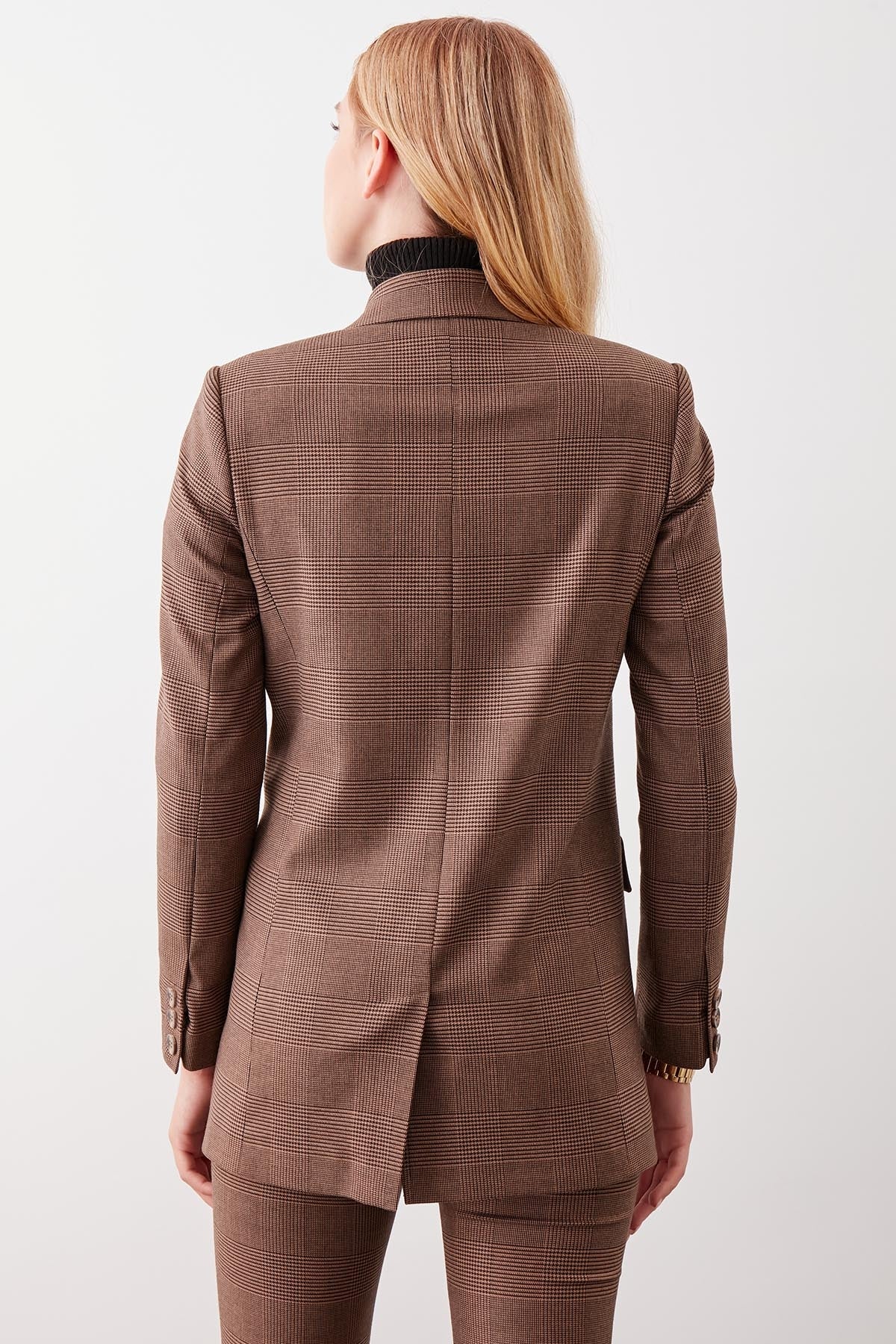 DOUBLE BREASTED JACKET