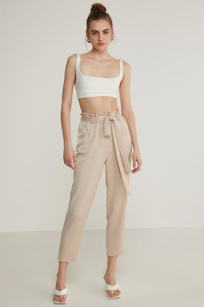 HIGH-WAIST JAGGED CROP TROUSERS