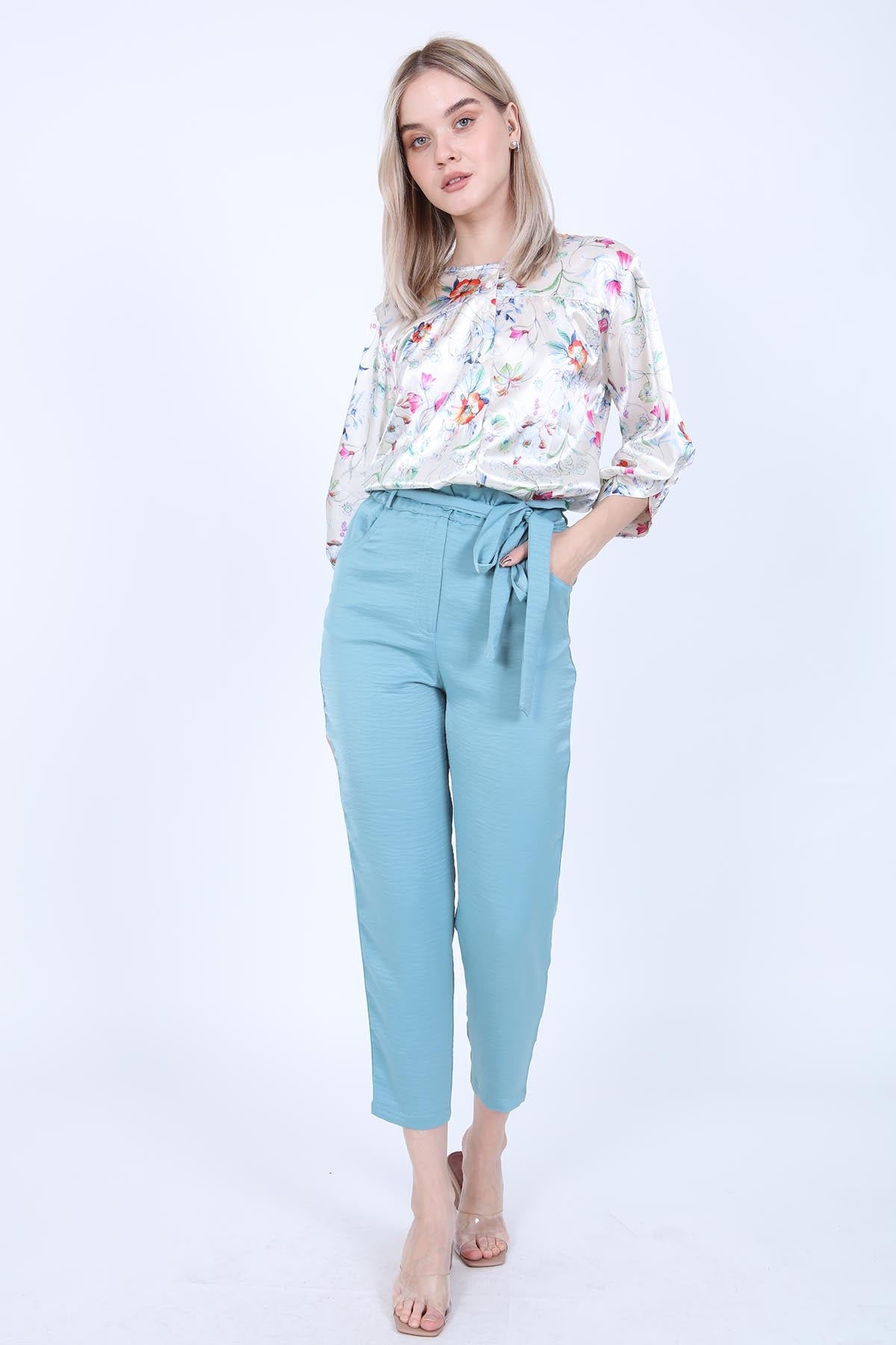 HIGH-WAIST JAGGED CROP TROUSERS