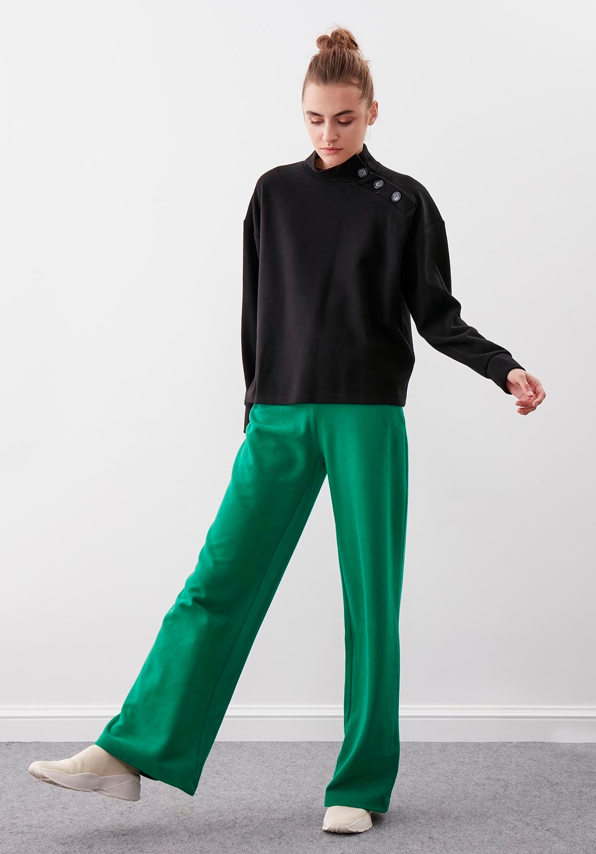HIGH WAIST KNITTED TROUSERS