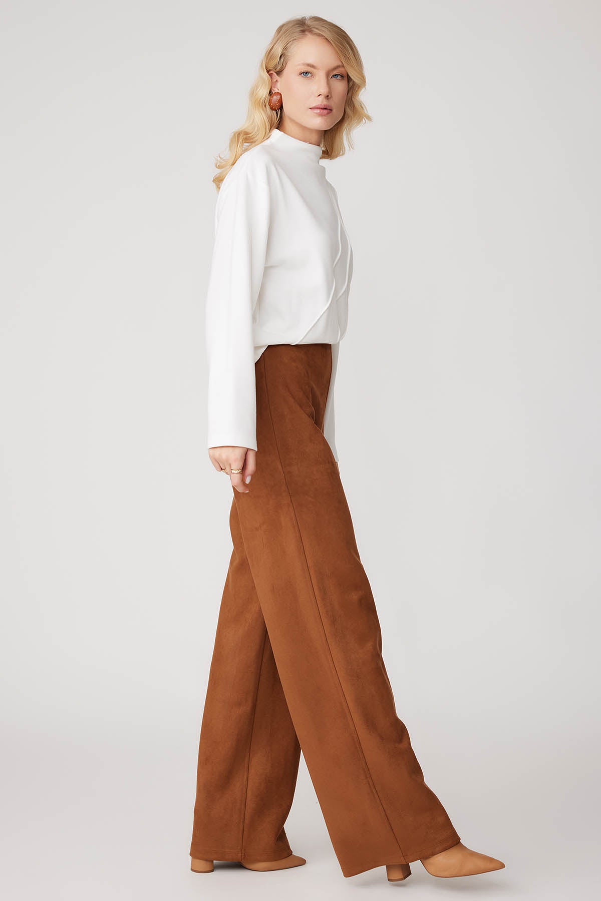 HIGH WAIST WIDE LEG ZIPPERED TROUSERS