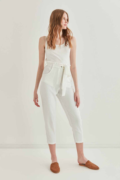 CROP TROUSERS WITH HIGH WAIST BELT ARCHES