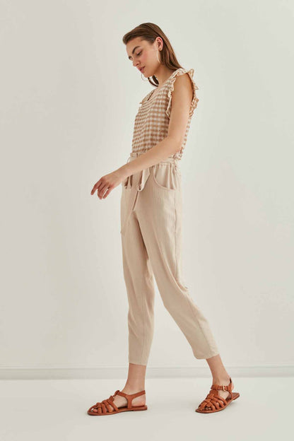 CROP TROUSERS WITH HIGH WAIST BELT ARCHES