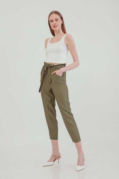 CROP TROUSERS WITH HIGH WAIST BELT ARCHES