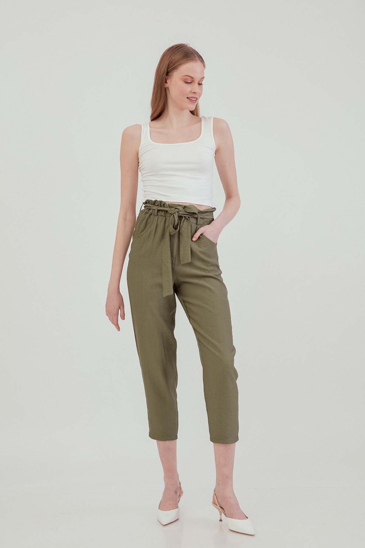 CROP TROUSERS WITH HIGH WAIST BELT ARCHES