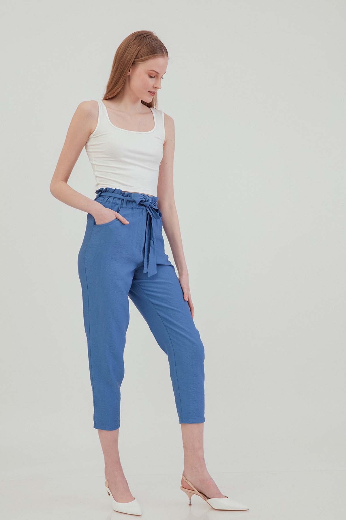 CROP TROUSERS WITH HIGH WAIST BELT ARCHES