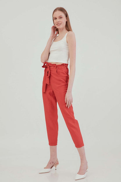 CROP TROUSERS WITH HIGH WAIST BELT ARCHES