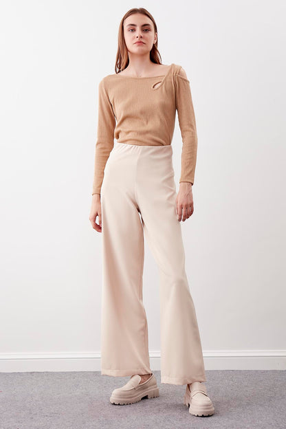 HIGH-WAIST PALAZZO TROUSERS