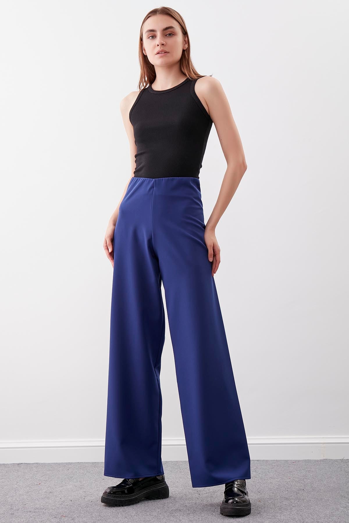 HIGH-WAIST PALAZZO TROUSERS