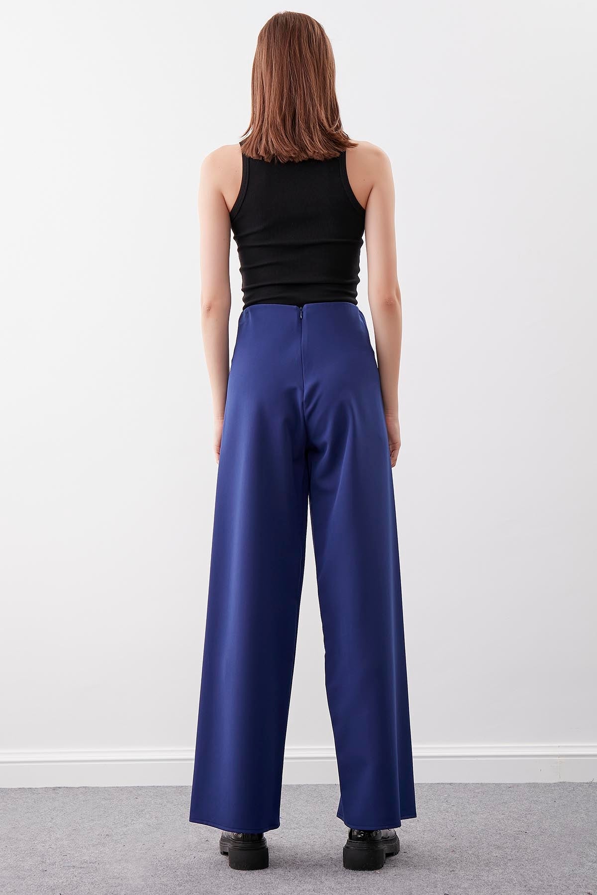 HIGH-WAIST PALAZZO TROUSERS