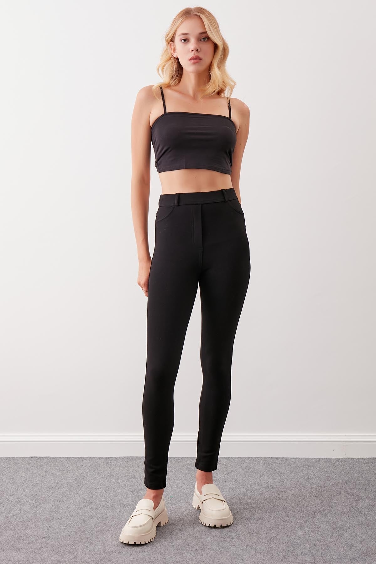 HIGH-WAIST TIGHTS TROUSERS