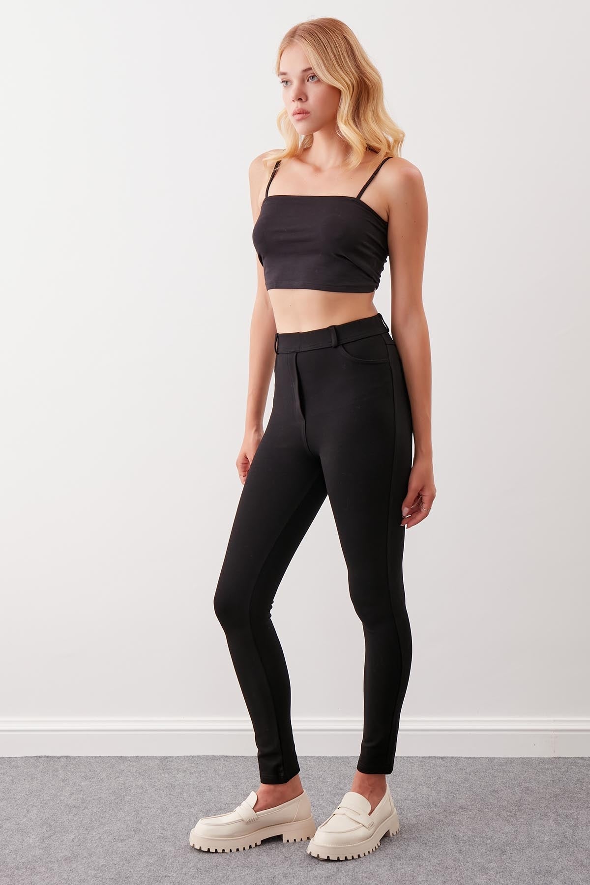 HIGH-WAIST TIGHTS TROUSERS