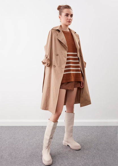 COMFY SWEATER WITH ROUND COLLAR LINES