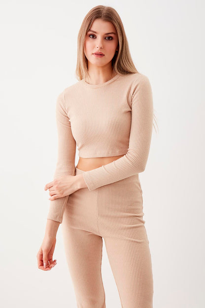 ROUND COLLAR CROP BLOUSE