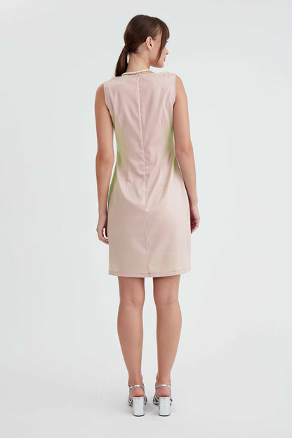 ROUND COLLAR SLEEVELESS DRESS