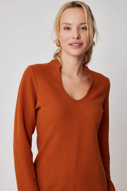 ROUND COLLAR LONG KNITTED DRESS