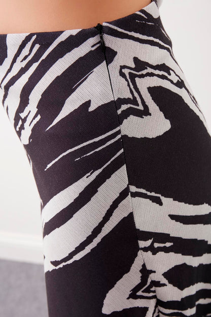 ZEBRA PATTERN WAIST SKIRT