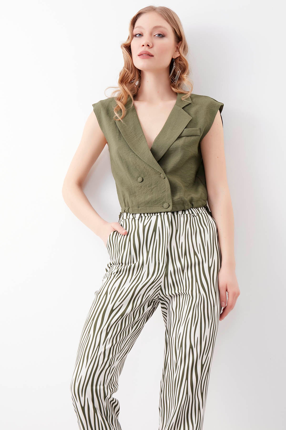 ZEBRA PATTERN TROUSERS