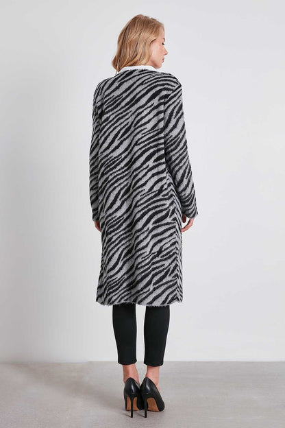 ZEBRA PATTERN LONG KNITTED CARDIGAN