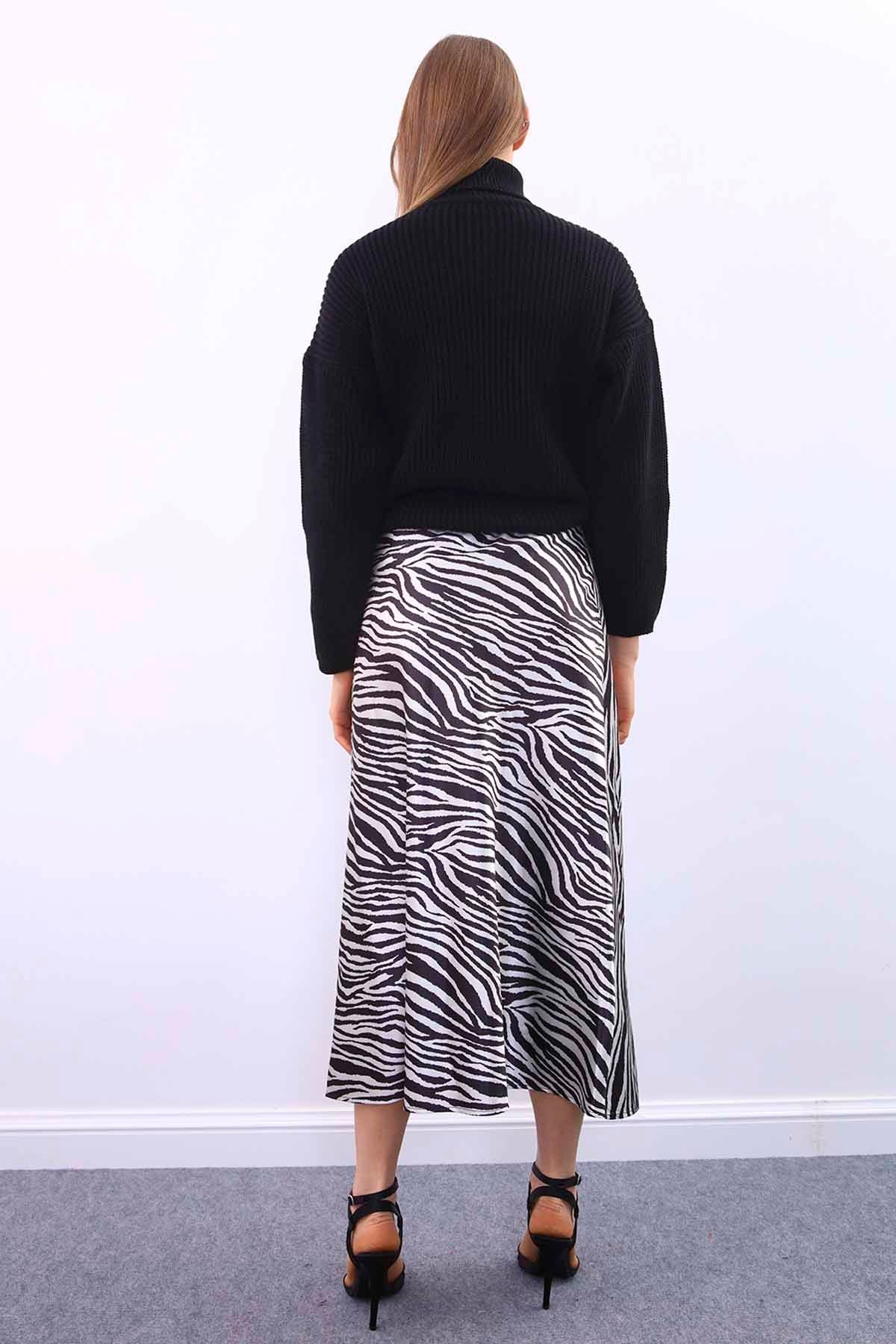 ZEBRA PATTERN SATIN SKIRT
