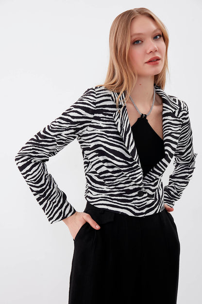ZEBRA PATTERN SINGLE BUTTON CROP JACKET