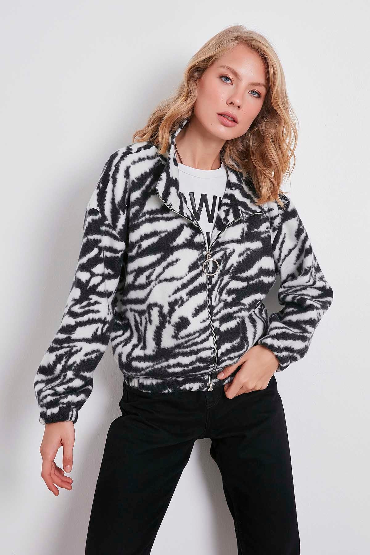 ZEBRA POLAR SWEAT