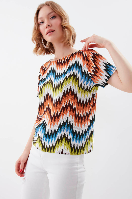 ZIGZAG PATTERN SHORT SLEEVE BLOUSE