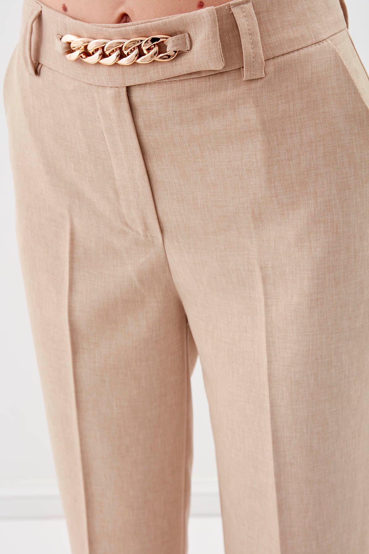 CHAIN DETAILED HIGH-WAIST WIDE-LEG TROUSERS